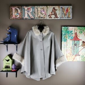 Midnight Velvet Vintage leather faux fur cape OSFM one size
